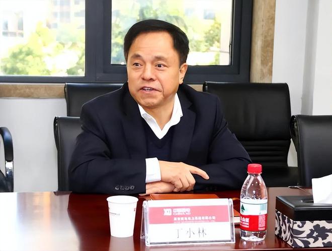 中美德三大电气集团年收入对比:美国679亿德国7000亿中国呢(图12) 中美德三大电气集团年收入对比:美国679亿德国7000亿中国呢(图12)